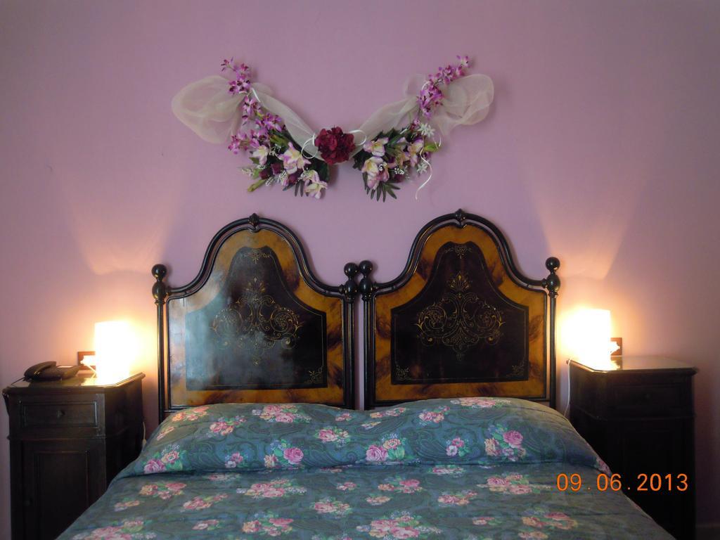 B&B Ciliegio Felice Molinella Habitación foto