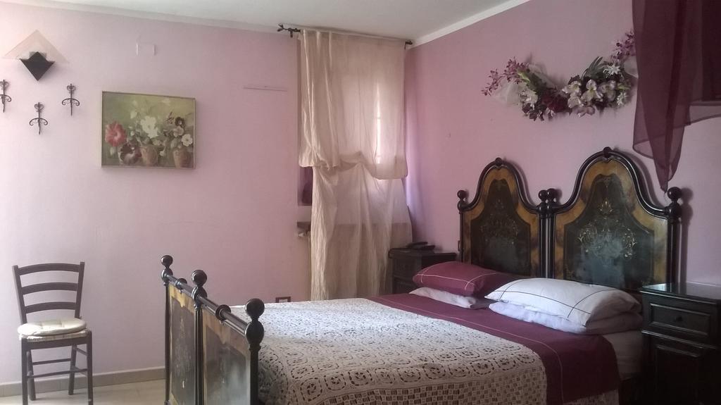B&B Ciliegio Felice Molinella Habitación foto